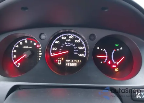 2004 Acura Mdx z USA, uszkodzony, nr VIN 2HNYD18804H532559